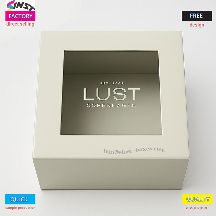 Magnetic Closure Gift Box With Window