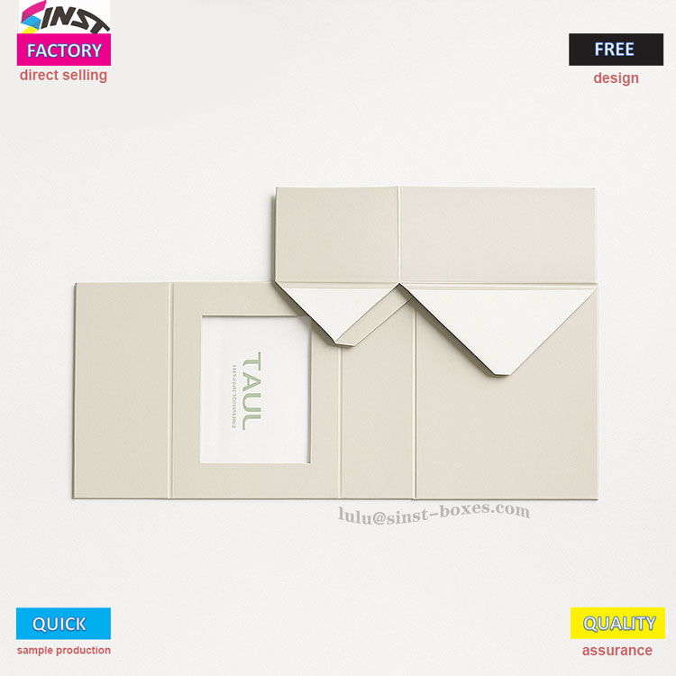 Magnetic Closure Gift Box With Window